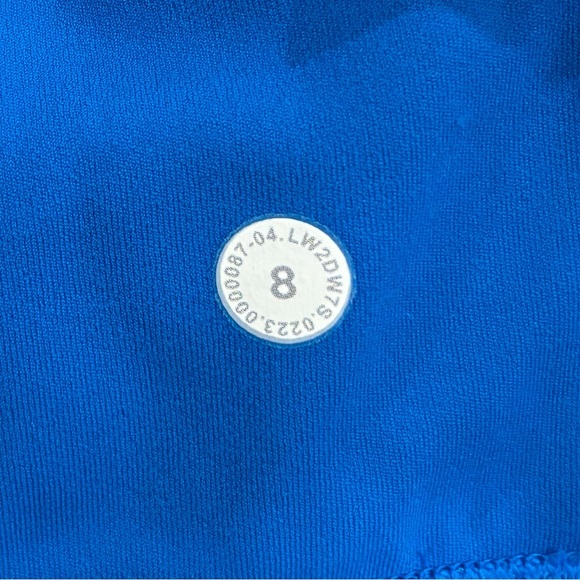 Lululemon Align Asymmetrical Bra Size 8 In Poolside Blue EUC - Picture 5 of 5